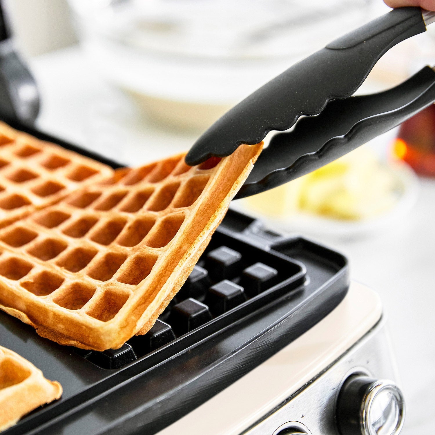 4-Square Waffle Maker