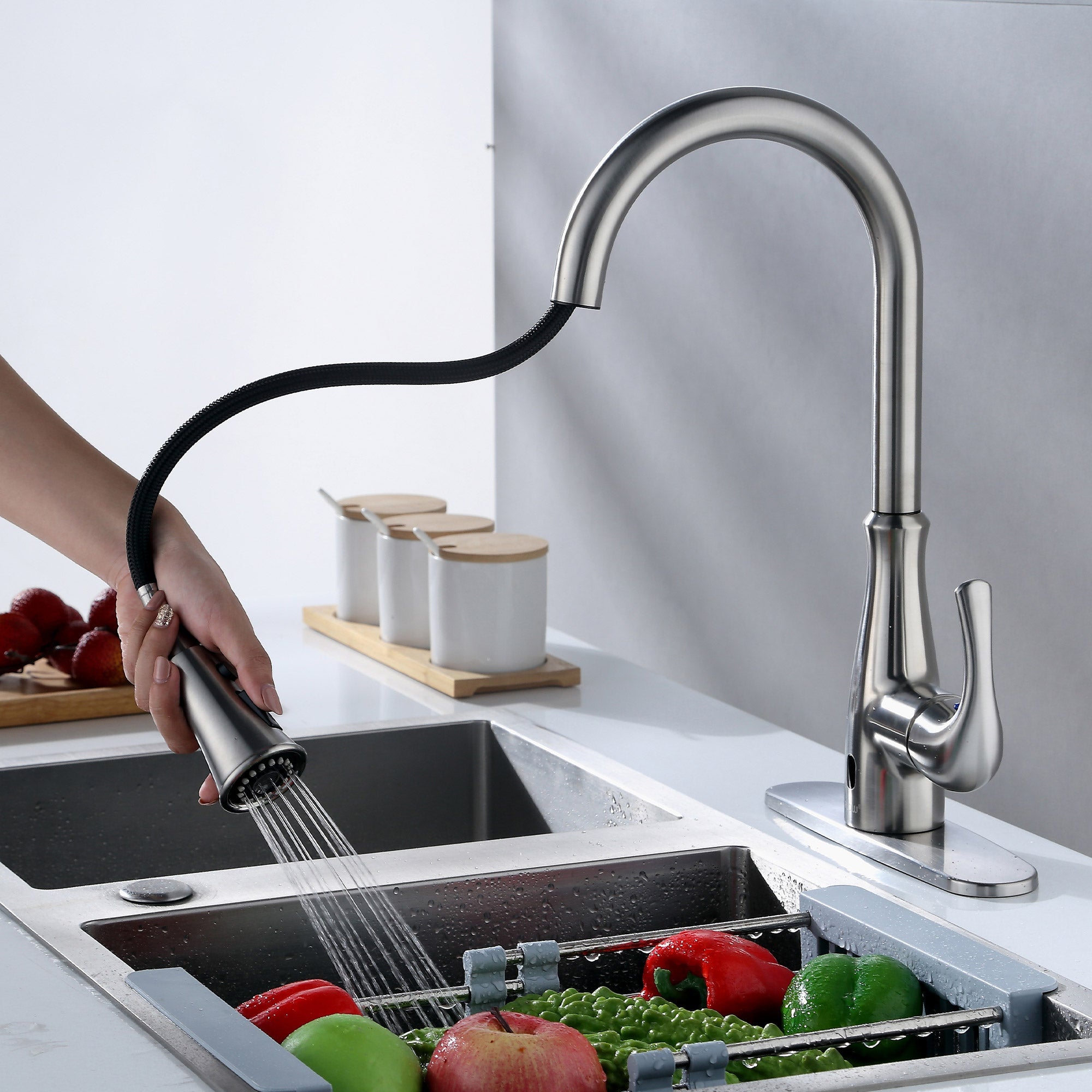 Flow Motion Activated Pulldown Kitchen Faucet