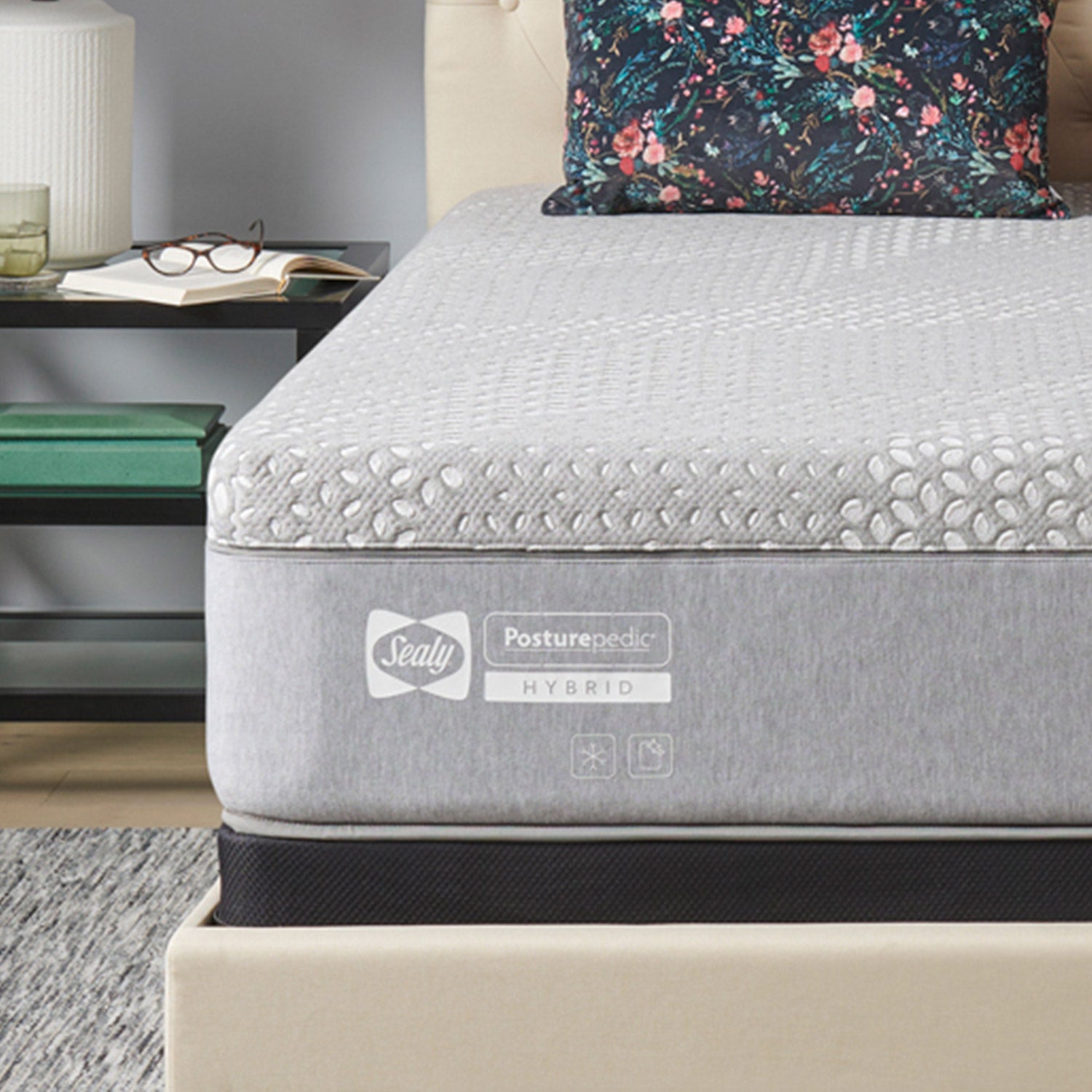 Posturepedic 12" Hybrid Mattress