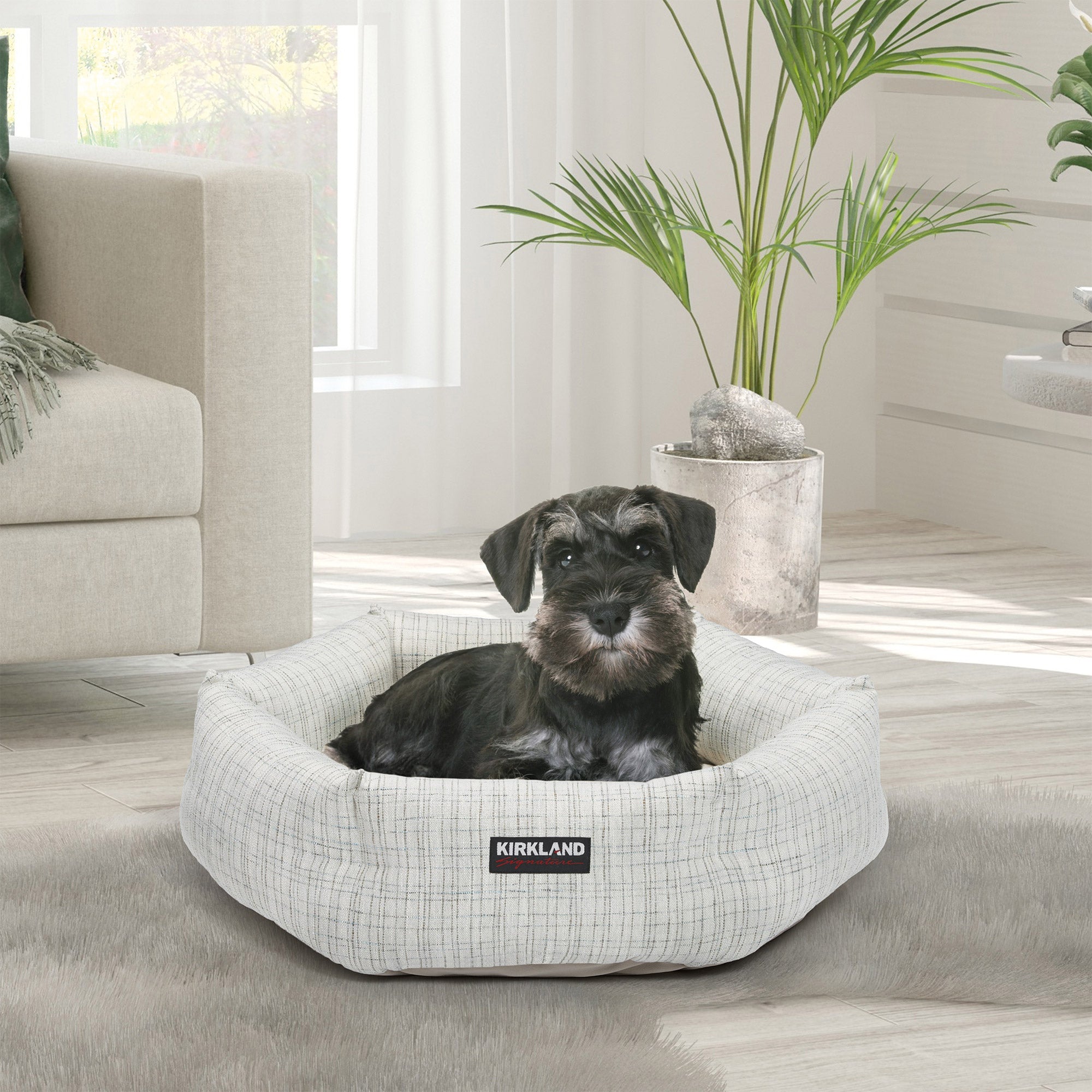 Kirkland Signature 25" Hexagon Cuddler Dog Bed White Image