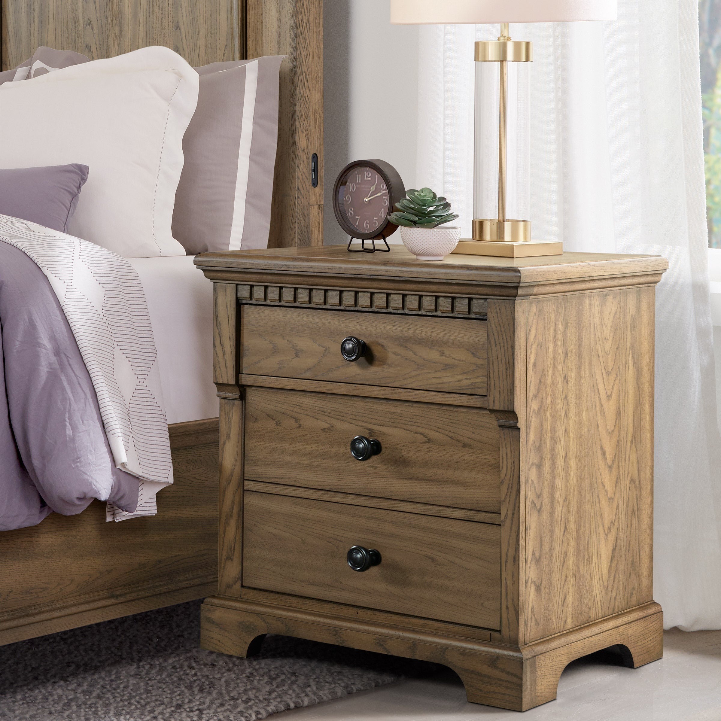 Wren 4-Piece Queen Bedroom Set