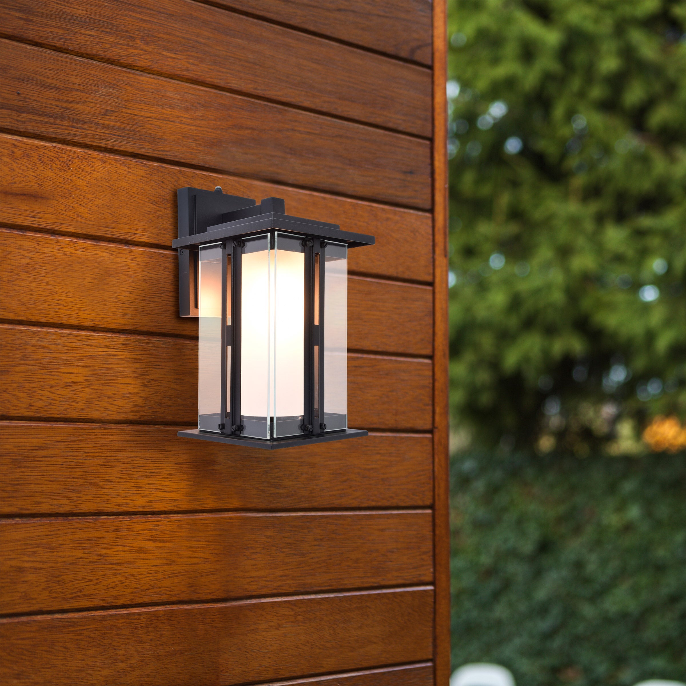 Outdoor LED Wall Lantern