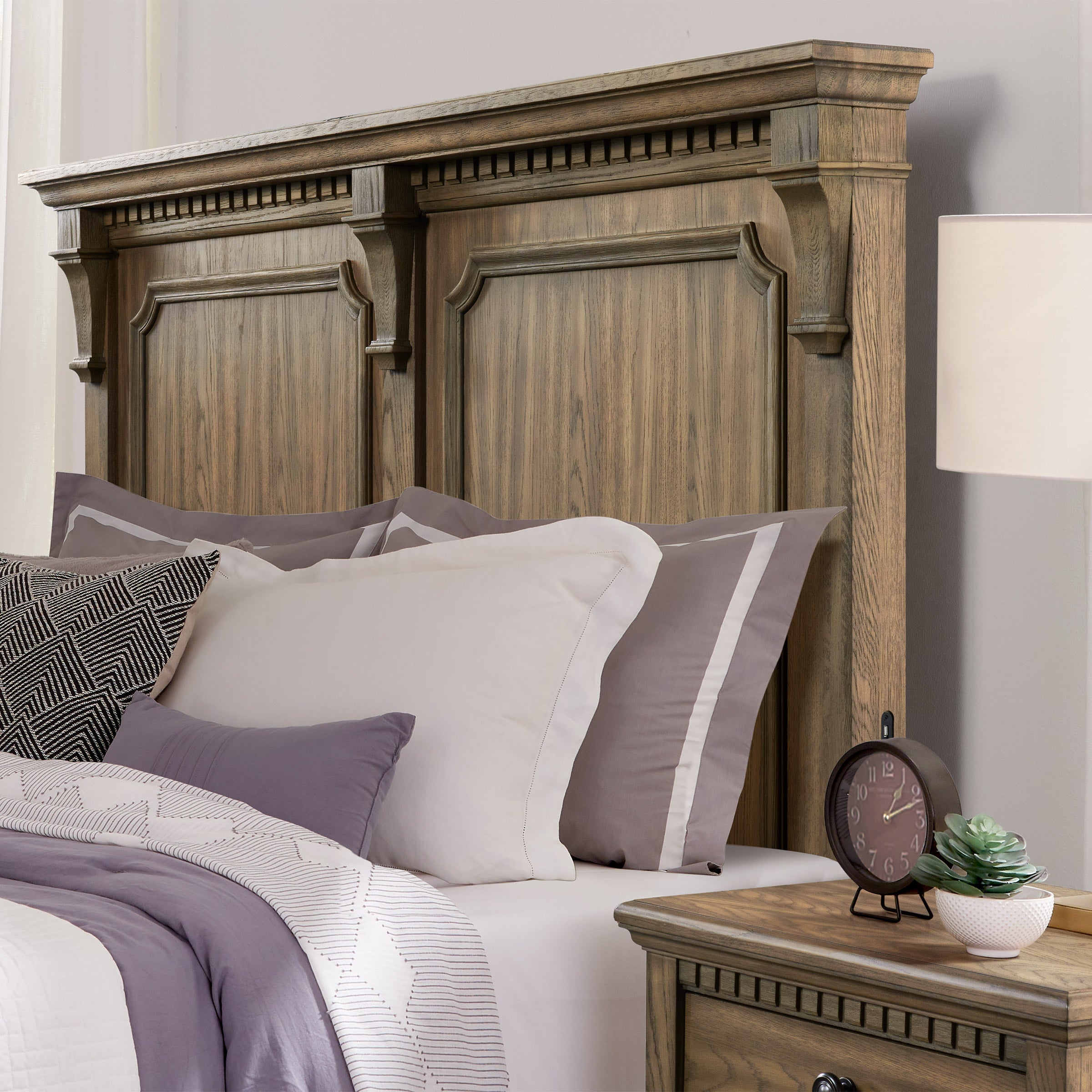 Wren 5-Piece Queen Bedroom Set