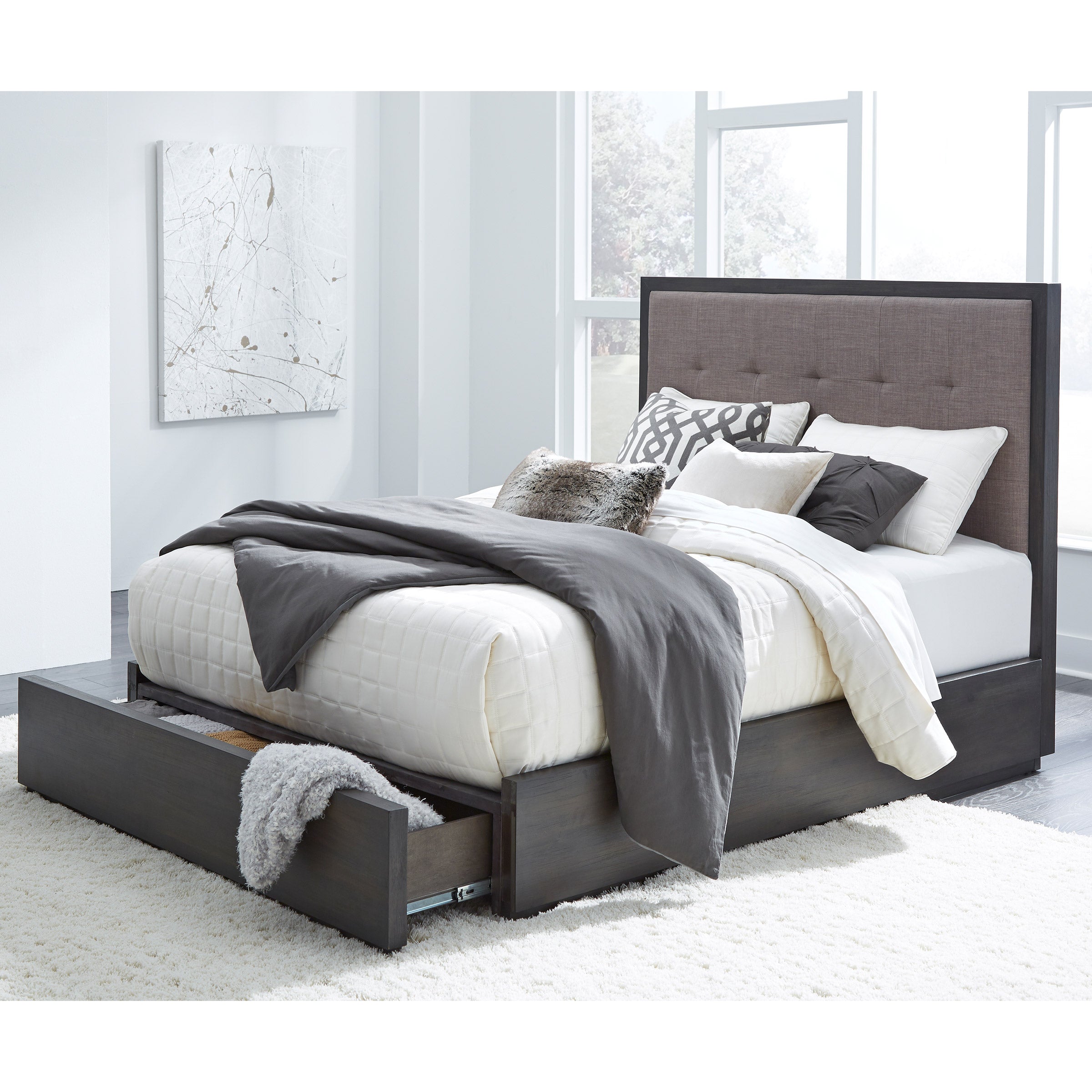 Lovelle King Bedroom Collection in Gray