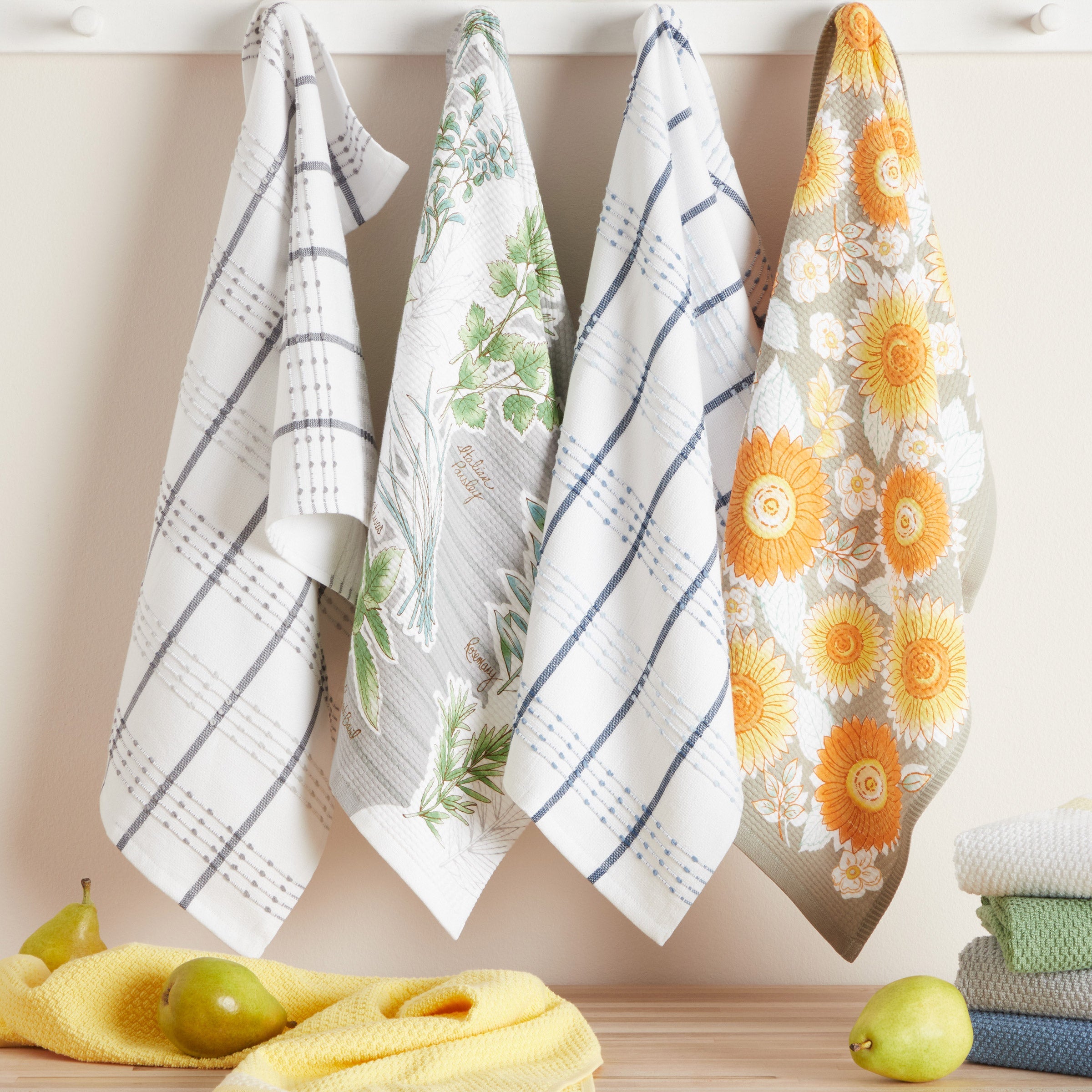 Town & Country Culinary Classics 8-Piece Kitchen Towel Set