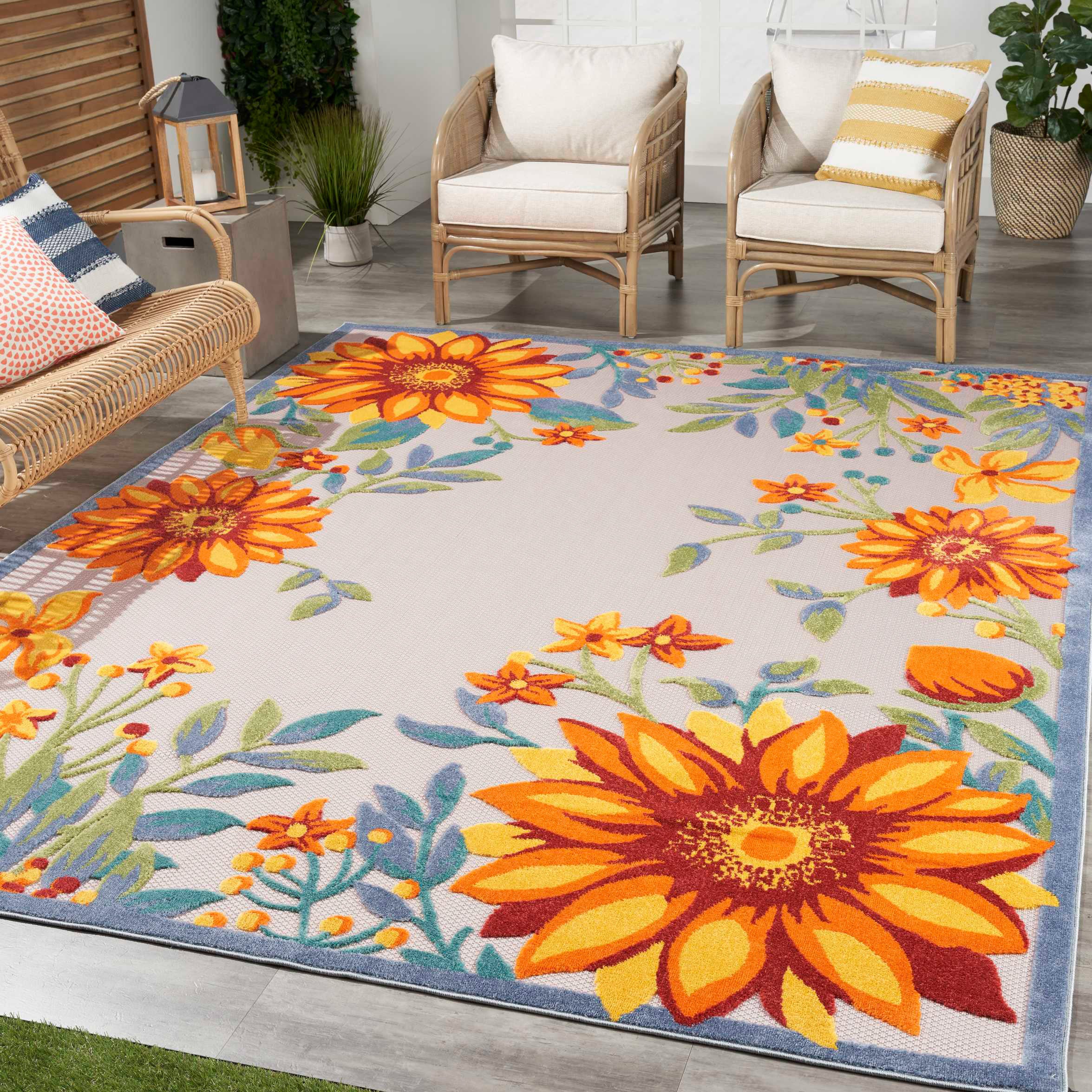 Veranda Indoor/Outdoor Rug Collection, Meadow