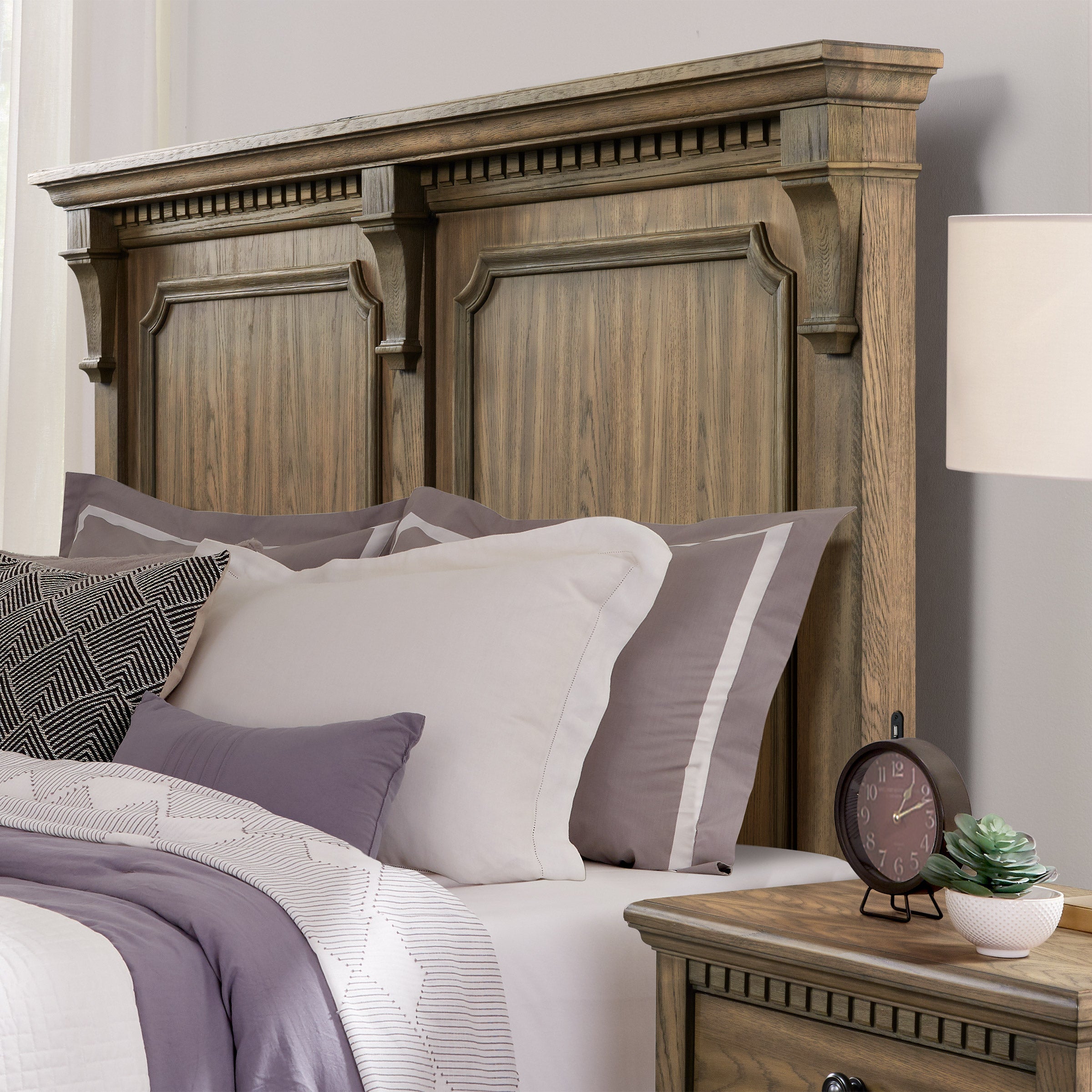 Wren 4-Piece Queen Bedroom Set