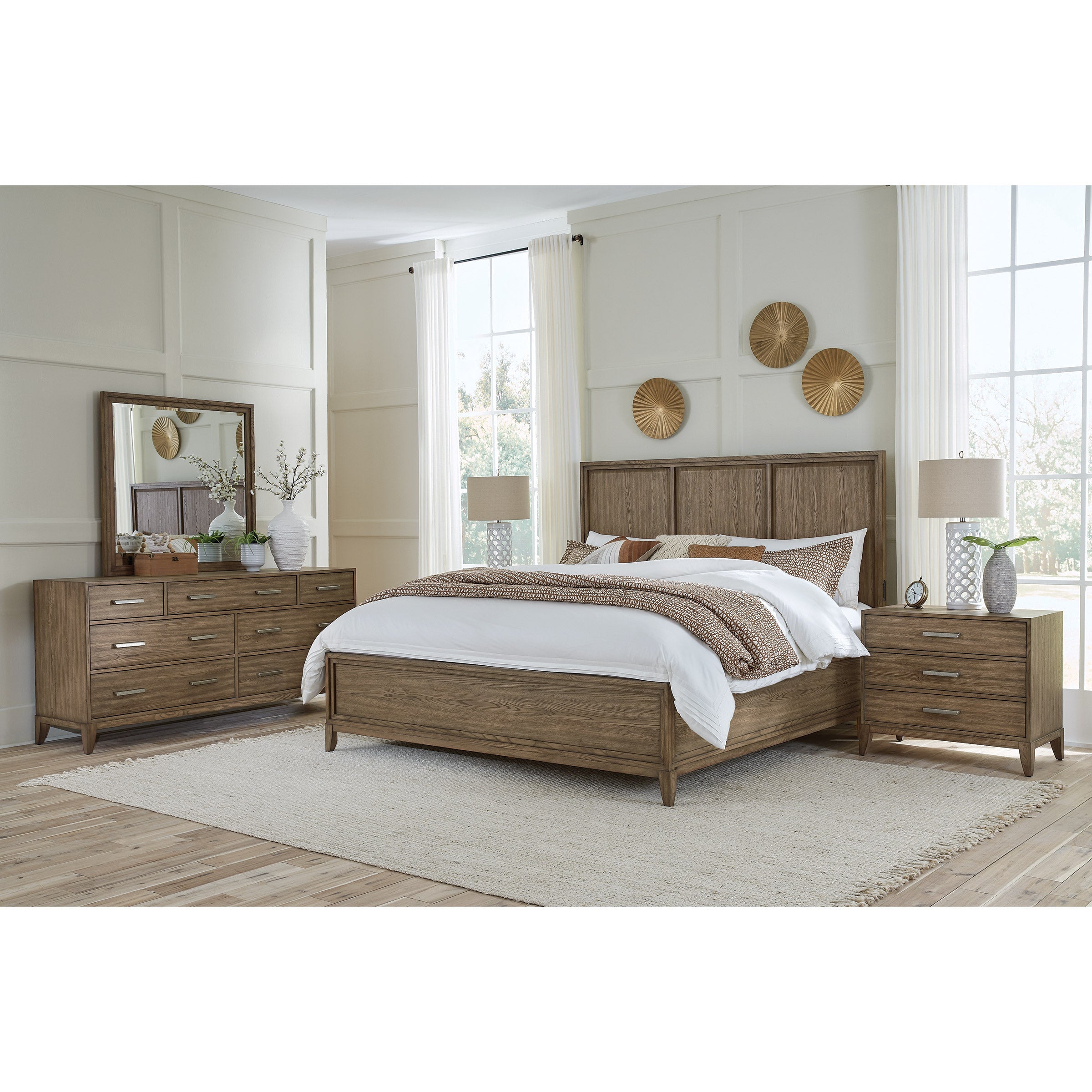 Huntlee 5-Piece Queen Bedroom Set