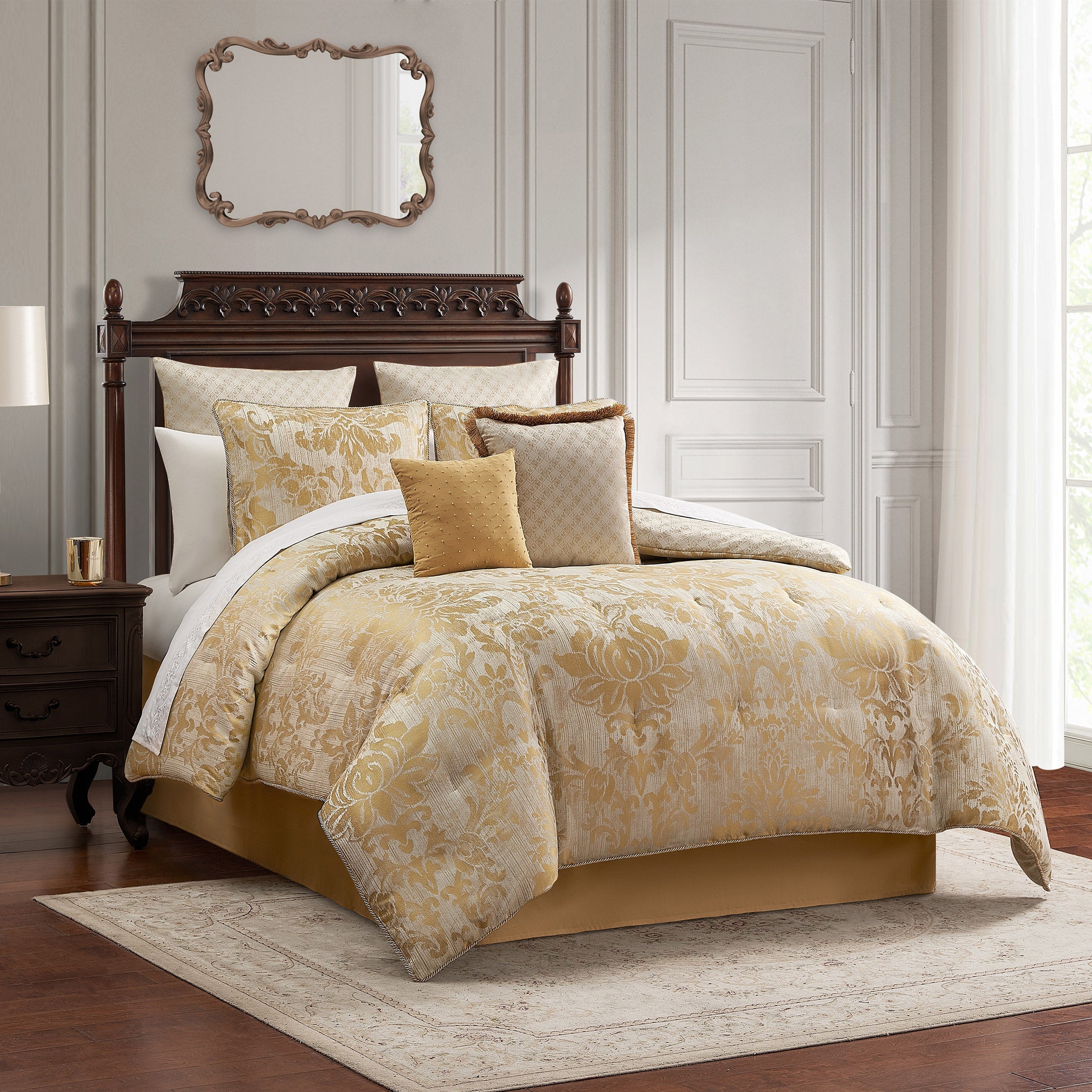 8-Piece Comforter Set Tarmon Gold